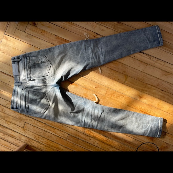 Manière de Voir x Denim - Picture 2 of 3